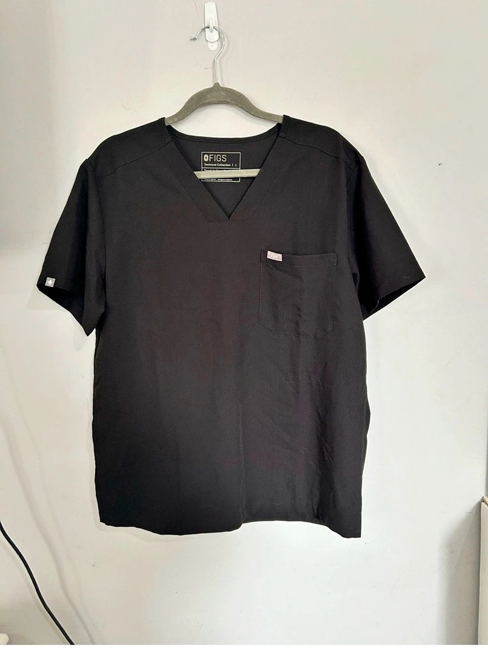 FIGS Technical Collection Black Large